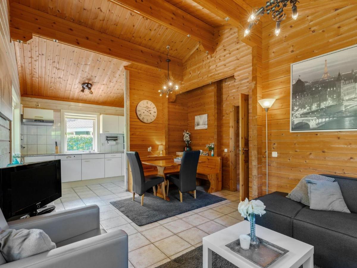Luxurious Chalet In Guelders By The Forest Hulshorst Eksteriør bilde